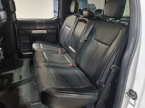 Used 2018 Ford F150 Lariat w/ Equipment Group 502A Luxury AWD/4WD image 21