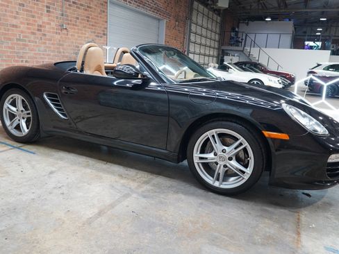 Used 2009 Porsche Boxster image 2