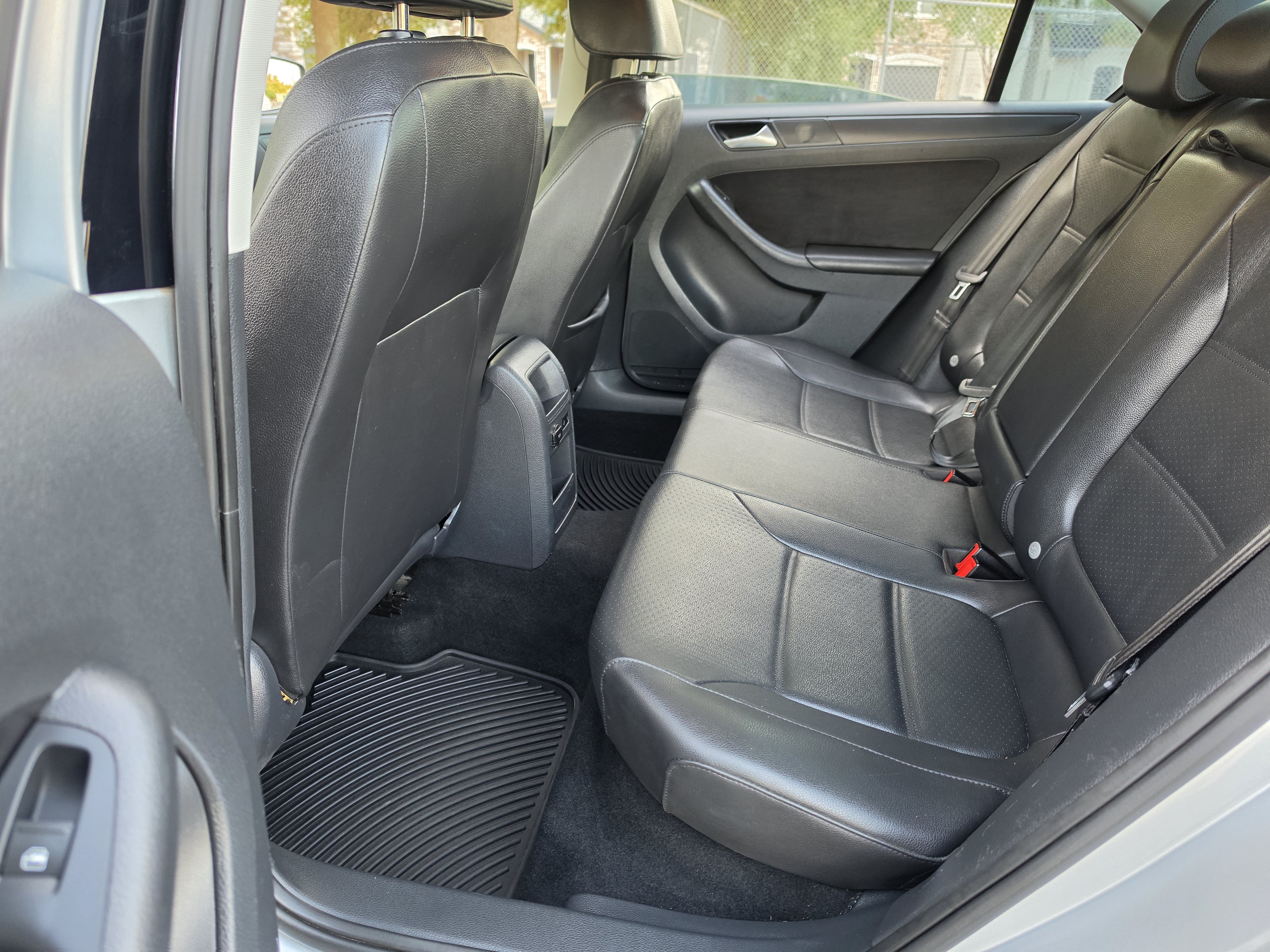 Used 2014 Volkswagen Jetta SE FWD image 20