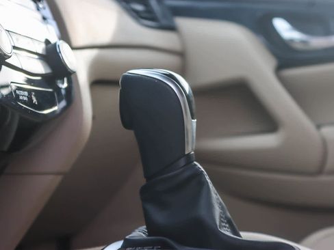 Used 2020 Nissan Rogue SL image 21