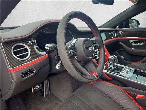 Used 2024 Bentley Flying Spur W12 AWD/4WD image 10