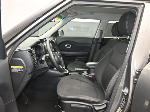 Used 2014 Kia Soul image 13