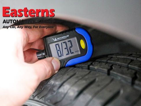 Used 2022 Kia Niro EX w/ Cold Weather Package image 25