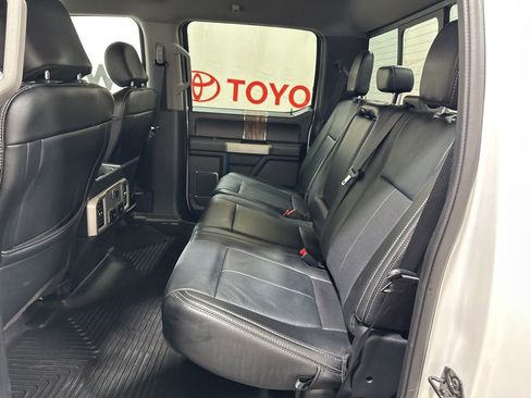 Used 2019 Ford F150 Lariat image 17