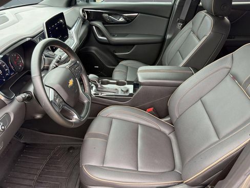 Used 2024 Chevrolet Blazer Premier w/ Driver Confidence II Package AWD/4WD image 5