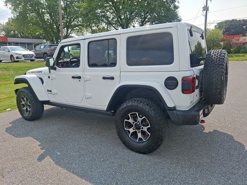 Used 2019 Jeep Wrangler Unlimited Rubicon AWD/4WD image 4
