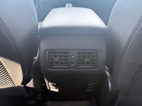 Used 2019 Toyota 4Runner TRD Off-Road Premium AWD/4WD image 27