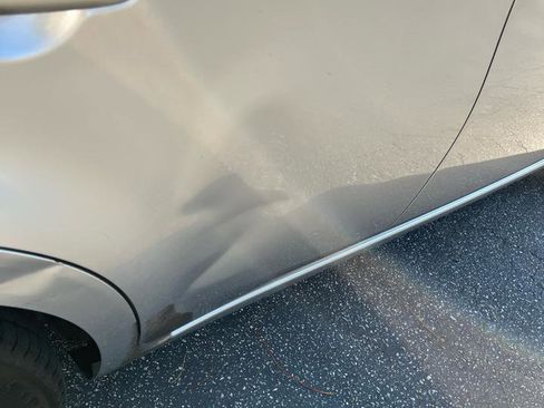 Used 2009 Nissan Cube 1.8 S w/ Interior Designer Pkg image 16