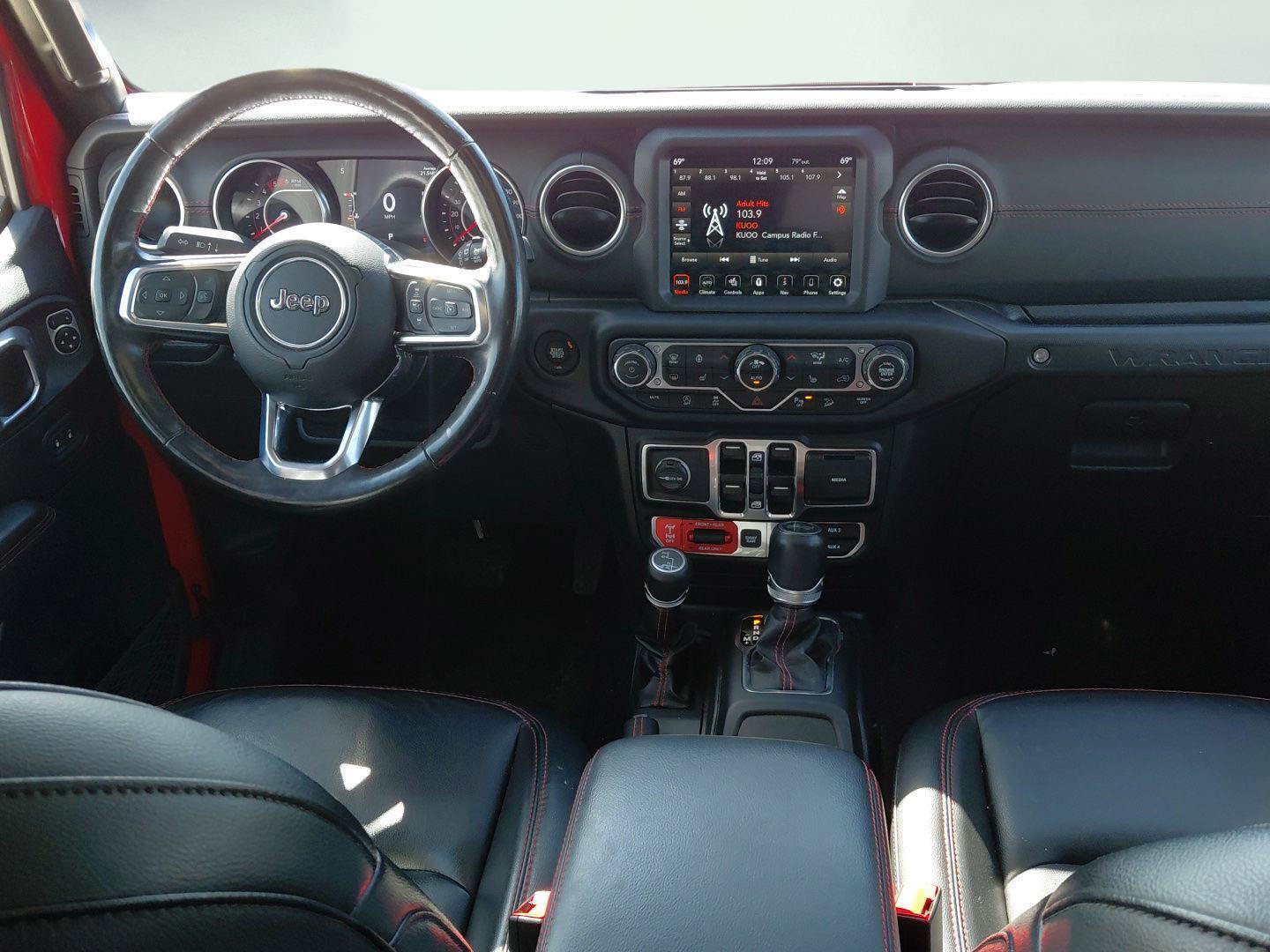 Used 2020 Jeep Wrangler Unlimited Rubicon AWD/4WD image 38