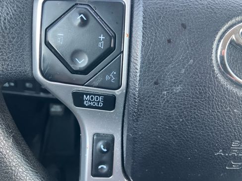 Used 2021 Toyota Tundra SR5 w/ SR5 Upgrade Package RWD image 19