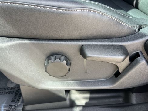 New 2025 Ford Bronco Big Bend w/ Black Diamond Package image 18