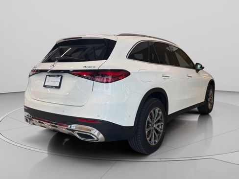 Certified 2026 Mercedes-Benz GLC 300 4MATIC image 5
