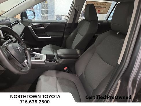 Used 2024 Toyota RAV4 XLE image 16