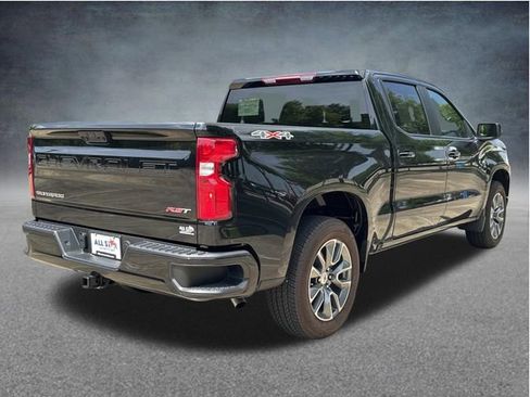 Used 2025 Chevrolet Silverado 1500 RST AWD/4WD image 9