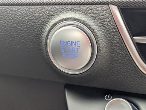 New 2025 Hyundai Sonata SEL image 13