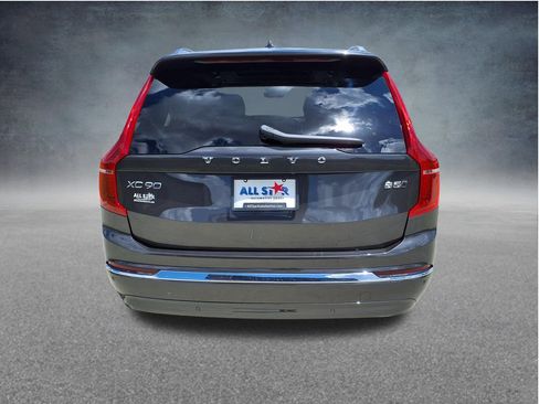 Certified 2024 Volvo XC90 B5 Plus AWD/4WD image 7