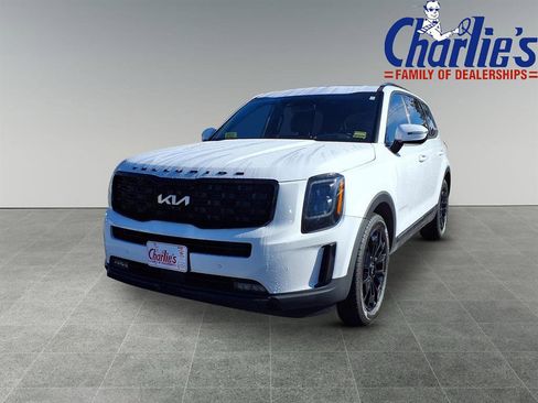 Used 2022 Kia Telluride SX w/ SX Prestige Package image 1