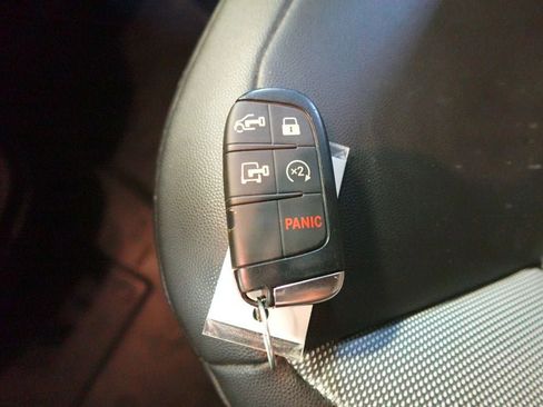 Used 2023 RAM ProMaster 3500 w/ Driver Convenience Group FWD image 18