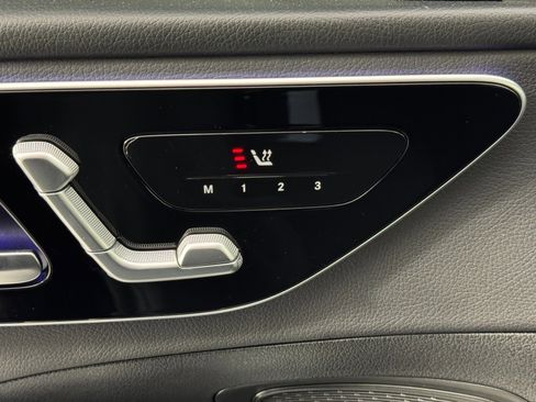 Used 2022 Mercedes-Benz C 300 Sedan image 17