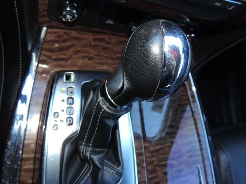 Used 2018 Nissan Armada Platinum w/ Captain Seat Package image 28