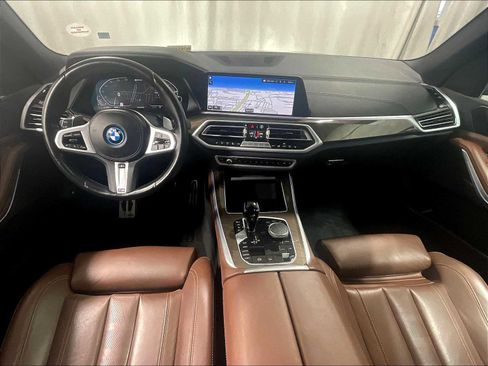 Used 2022 BMW X5 xDrive45e w/ M Sport Package image 22