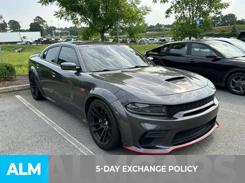 Used 2022 Dodge Charger Scat Pack w/ Dynamics Package RWD image 3