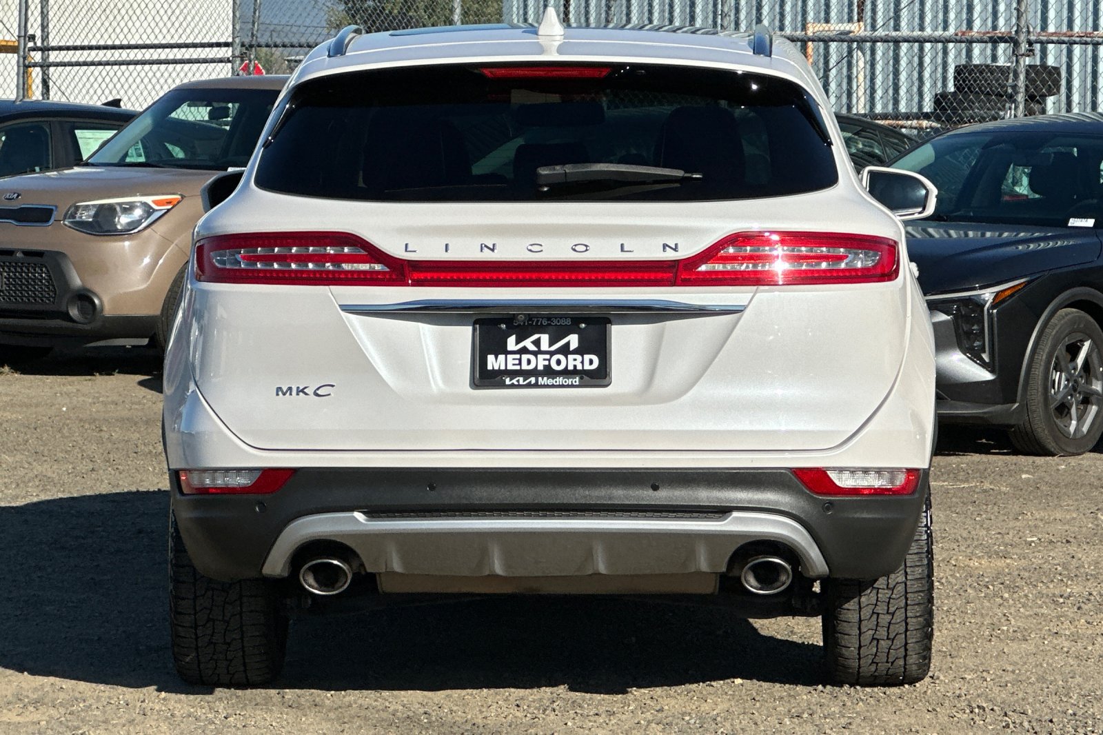 Used 2019 Lincoln MKC Reserve FWD image 5