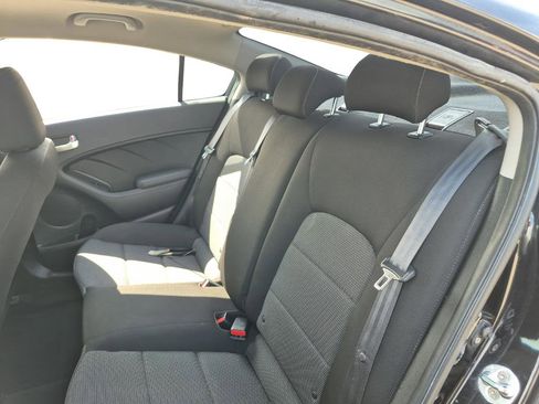 Used 2018 Kia Forte LX image 27