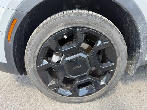 Used 2025 Kia Sorento SX Prestige image 9