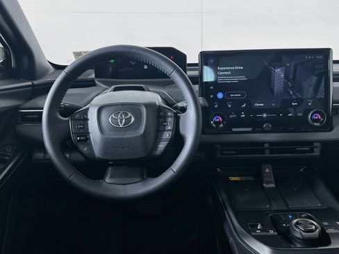 Used 2026 Toyota bZ FWD image 18