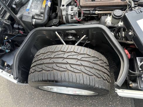 Used 1991 Chevrolet Corvette Convertible RWD image 22