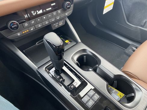 New 2026 Subaru Outback Touring XT image 9