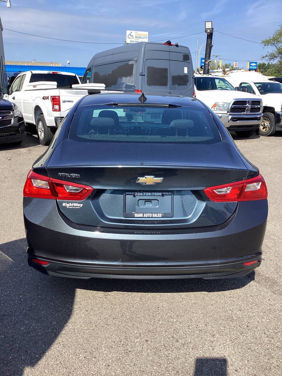 Used 2020 Chevrolet Malibu LS w/ LPO, Convenience Package 2 FWD image 11
