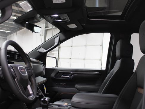 New 2026 GMC Sierra 1500 AT4 w/ AT4 Premium Package image 34