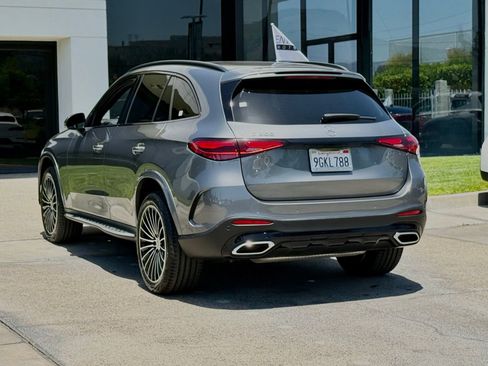 Used 2023 Mercedes-Benz GLC 300 image 10