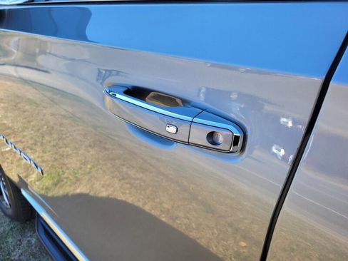 New 2026 GMC Yukon XL Elevation RWD image 10