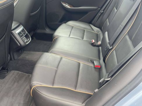 Used 2014 Chevrolet Impala LTZ FWD image 10