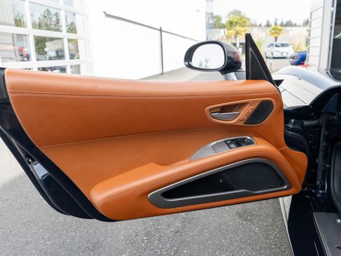 Used 2013 SRT Viper GTS w/ GTS Laguna Interior Pkg RWD image 10
