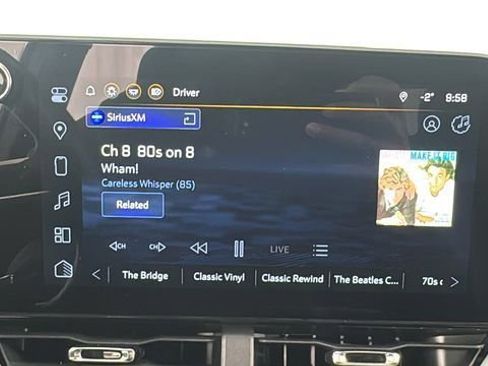 Used 2025 Chevrolet Equinox LT AWD/4WD image 24