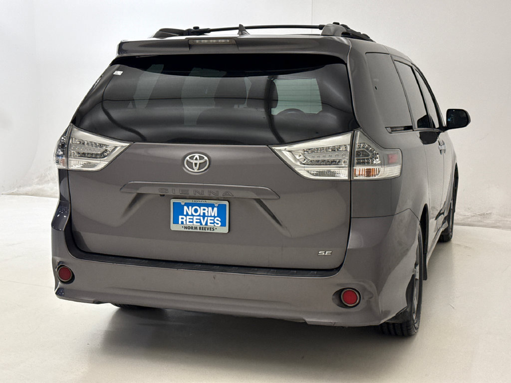 Used 2020 Toyota Sienna SE FWD image 9
