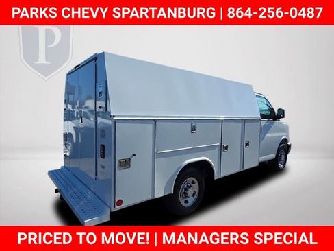New 2025 Chevrolet Express 3500 w/ Power Convenience Package image 5