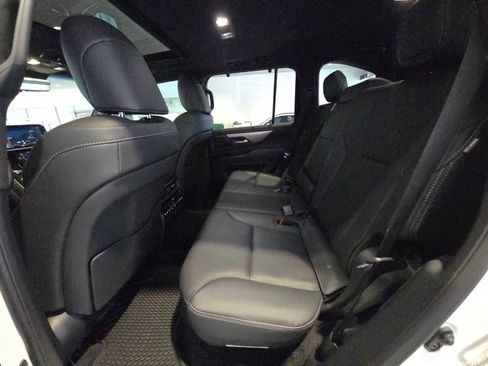 Used 2026 Lexus LX 700h F Sport AWD/4WD image 18