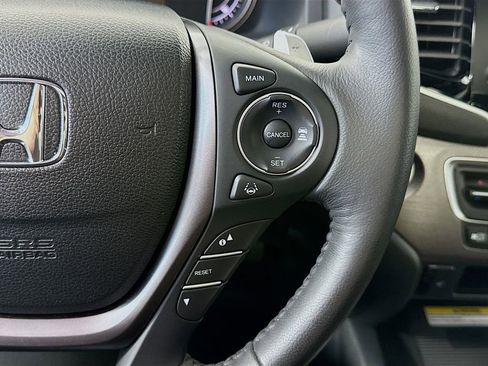 Used 2023 Honda Ridgeline RTL-E image 12
