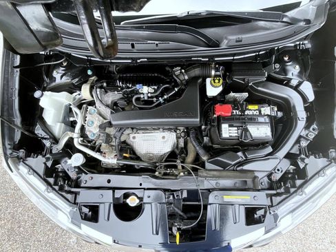 Used 2020 Nissan Rogue SV AWD/4WD image 25