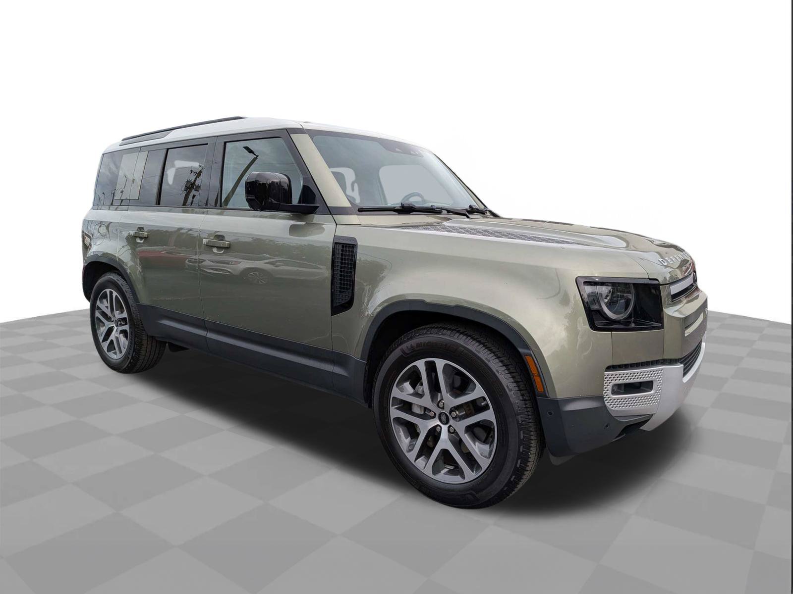 Used 2021 Land Rover Defender 110 SE AWD/4WD image 2