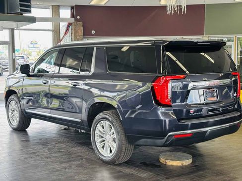 Used 2023 GMC Yukon XL SLT AWD/4WD image 14