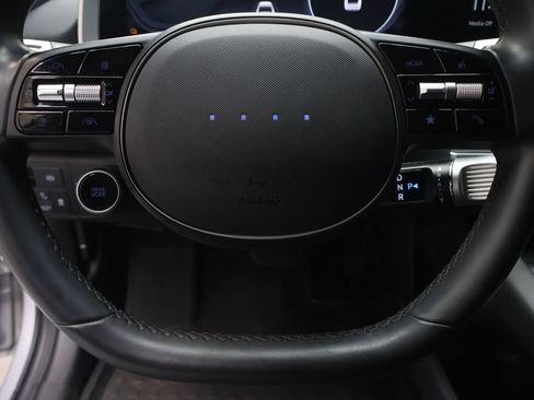 Used 2025 Hyundai Ioniq 6 SEL RWD image 18