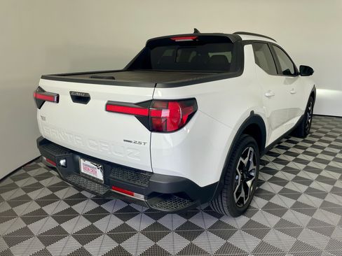 Used 2022 Hyundai Santa Cruz Limited AWD/4WD image 5
