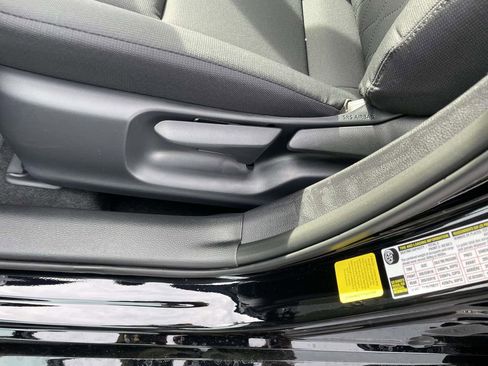 New 2026 Toyota Corolla LE image 30