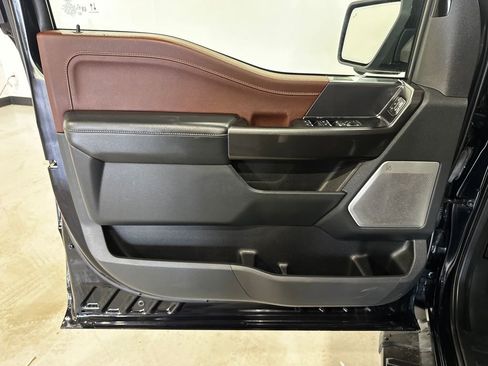 Used 2021 Ford F150 Lariat w/ Equipment Group 502A High AWD/4WD image 16